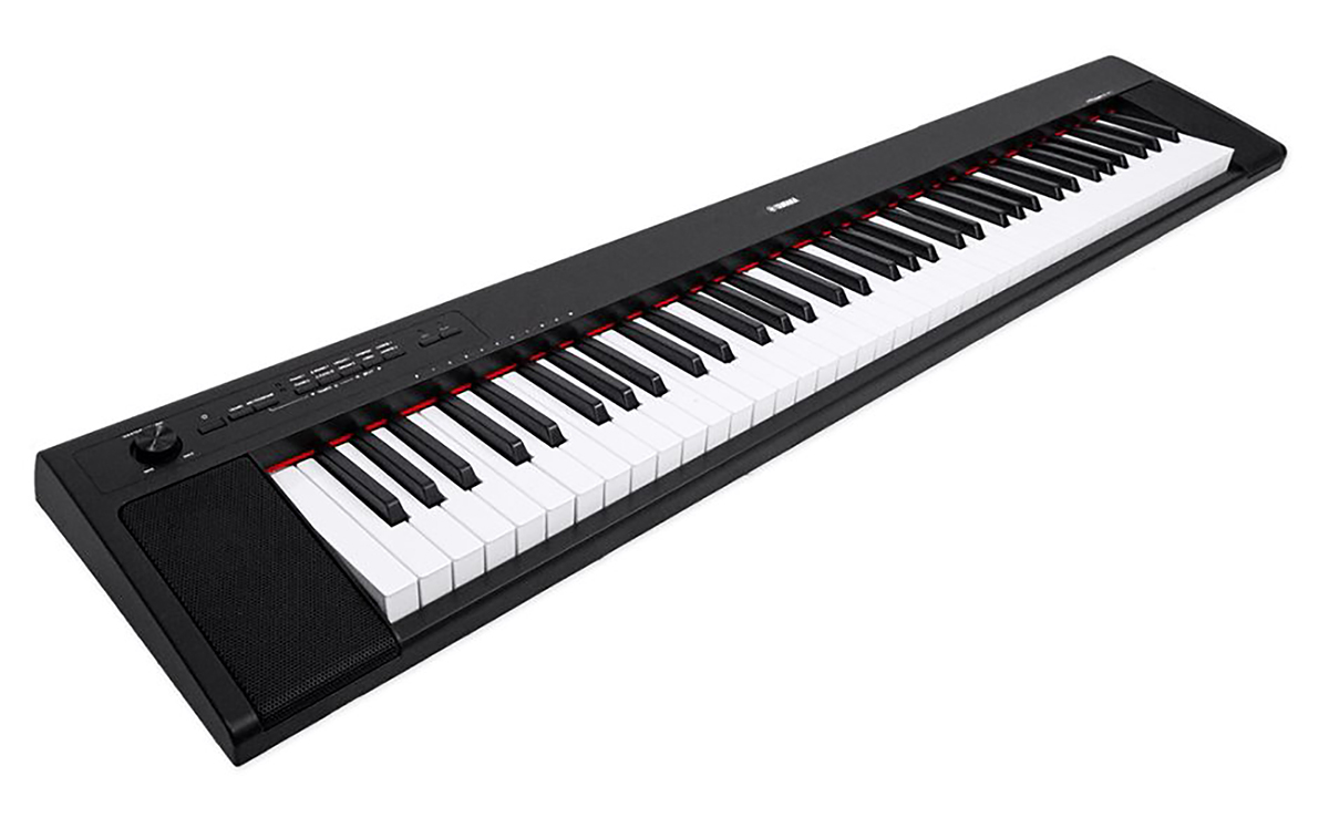 Yamaha NP-32B Keyboard (Sort)