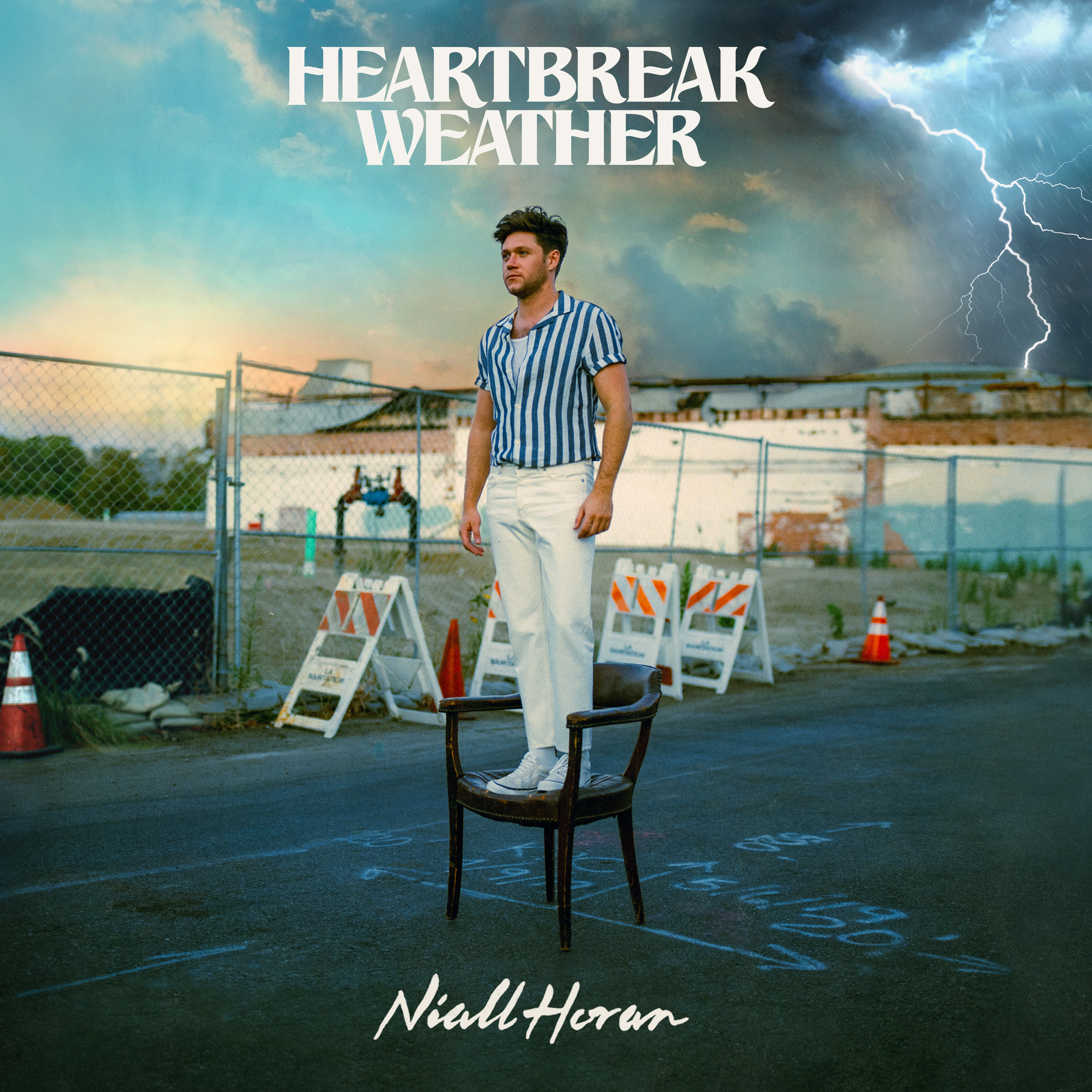 Se Niall Horan - Heartbreak Weather hos SoundStoreXL.dk