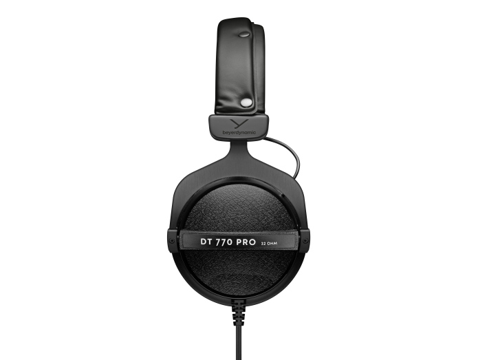 Beyerdynamic DT 770 PRO headphones (32 Ohm)